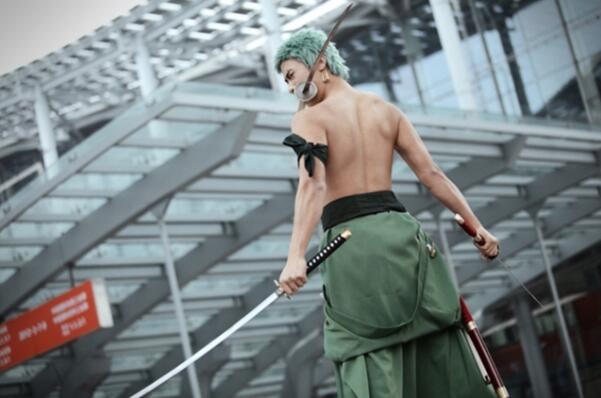 足球直播-突尼斯男走遍30个海滩捡垃圾　一人之举万人关注